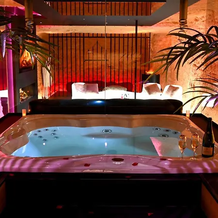 Omira - Nuits D'exception &